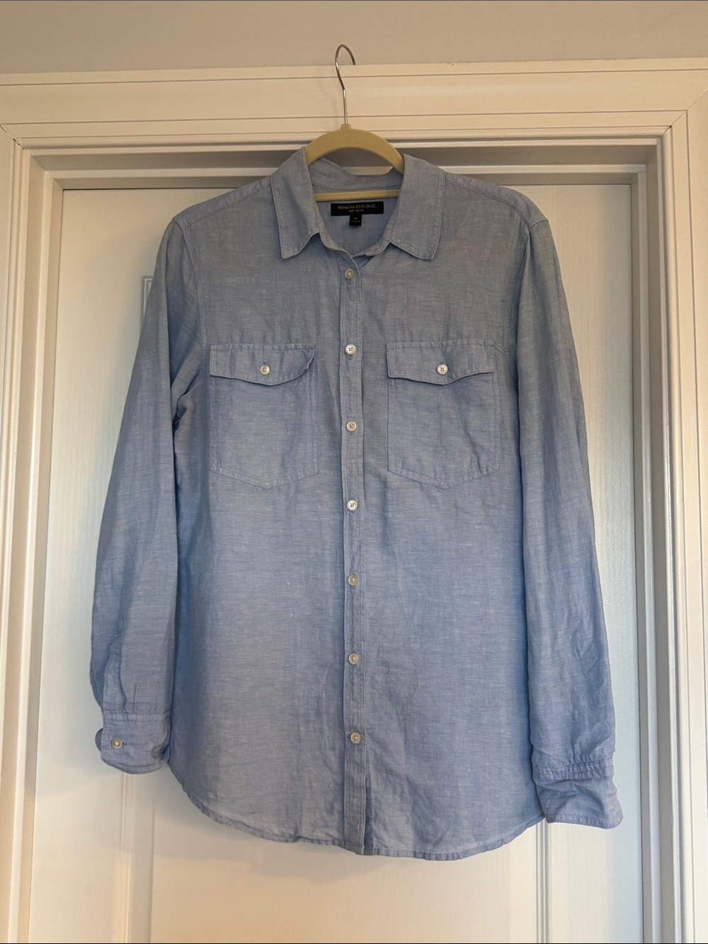 Banana Republic Womens Soft Wash Linen Blend Button Down Shirt Size Medium Blue